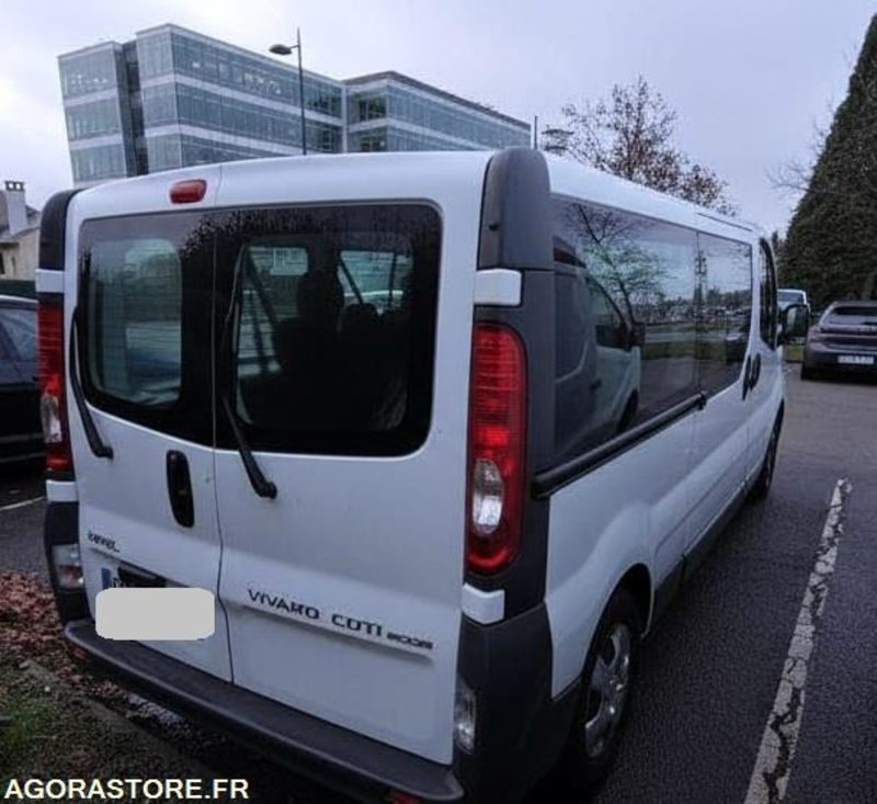 Opel Vivaro Combi 9 places L2H1 -2.0 cdti 120ch - Roulant - Minibus, Transport de personnes: photos 3 Opel Vivaro Combi 9 places L2H1 -2.0 cdti 120ch - Roulant - Minibus, Transport de personnes: photos 3
