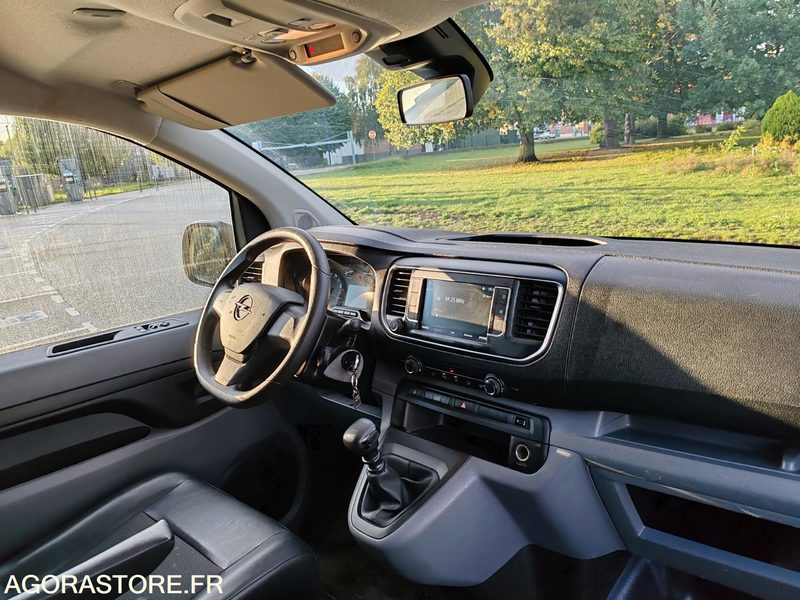 Opel vivaro - Fourgonnette: photos 4 Opel vivaro - Fourgonnette: photos 4