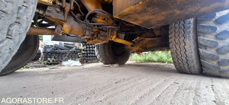 PELLE RAIL / ROUTE - CASE 788 PRR - 1999 / 13858 HEURES (3003381) - Chargeuse sur pneus: photos 5 PELLE RAIL / ROUTE - CASE 788 PRR - 1999 / 13858 HEURES (3003381) - Chargeuse sur pneus: photos 5