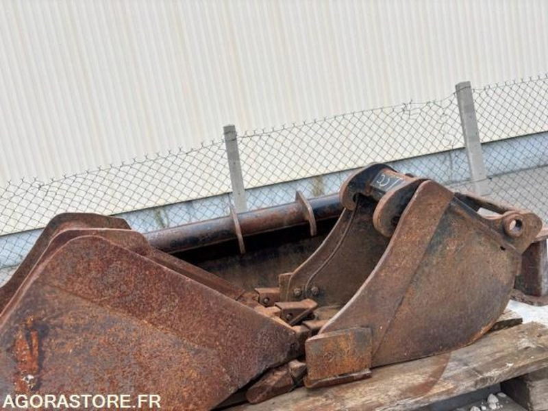 PELLE RETRO BOBCAT 725 S POUR SKID - Grue auxiliaire: photos 5 PELLE RETRO BOBCAT 725 S POUR SKID - Grue auxiliaire: photos 5