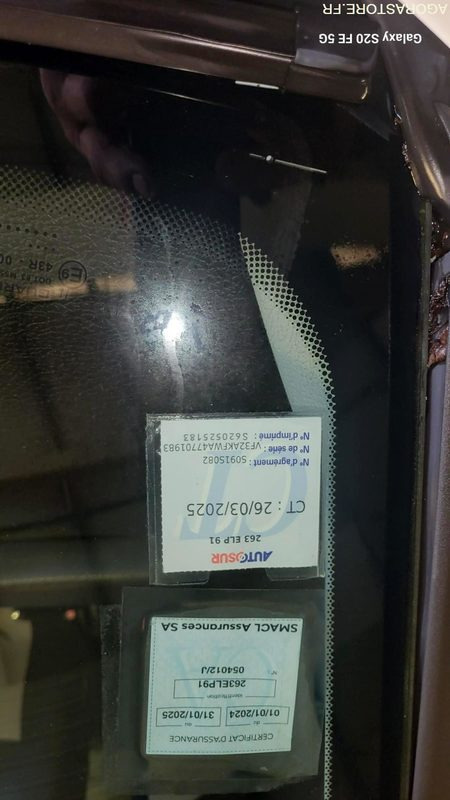 PEUGEOT 206 ESSENCE - Voiture: photos 4 PEUGEOT 206 ESSENCE - Voiture: photos 4