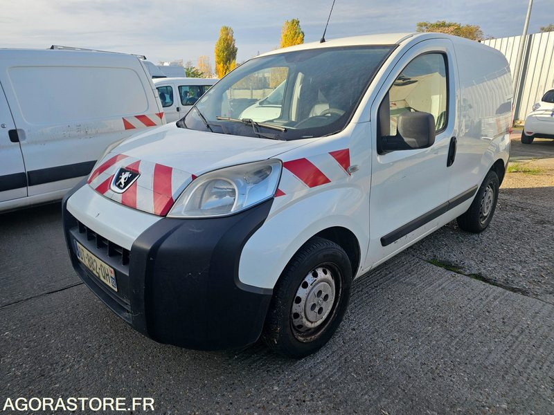 PEUGEOT BIPPER - 2015 - 304754KM - DT882QH - Fourgonnette: photos 1 PEUGEOT BIPPER - 2015 - 304754KM - DT882QH - Fourgonnette: photos 1
