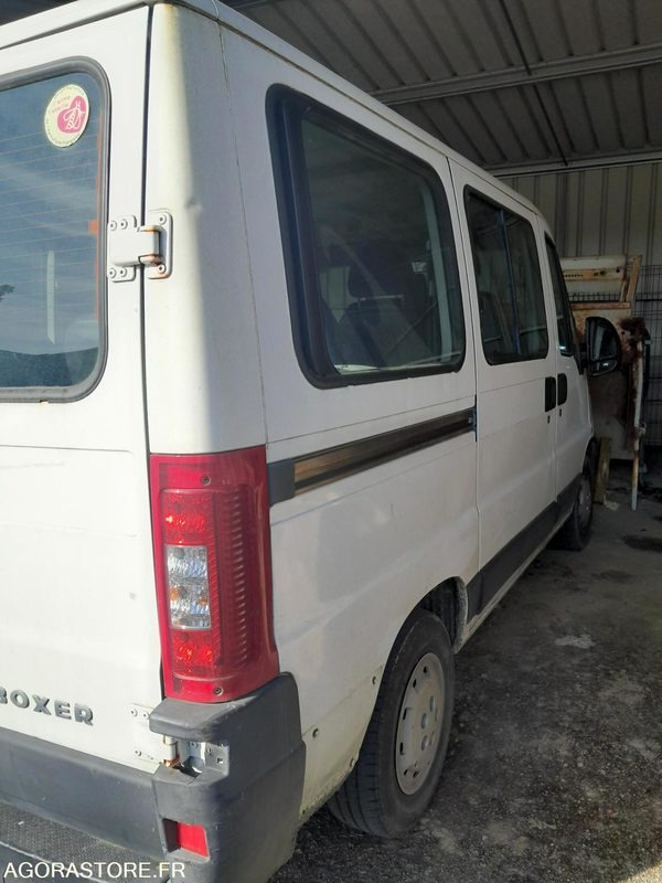 PEUGEOT BOXER 9 PLACES - Minibus, Transport de personnes: photos 4 PEUGEOT BOXER 9 PLACES - Minibus, Transport de personnes: photos 4