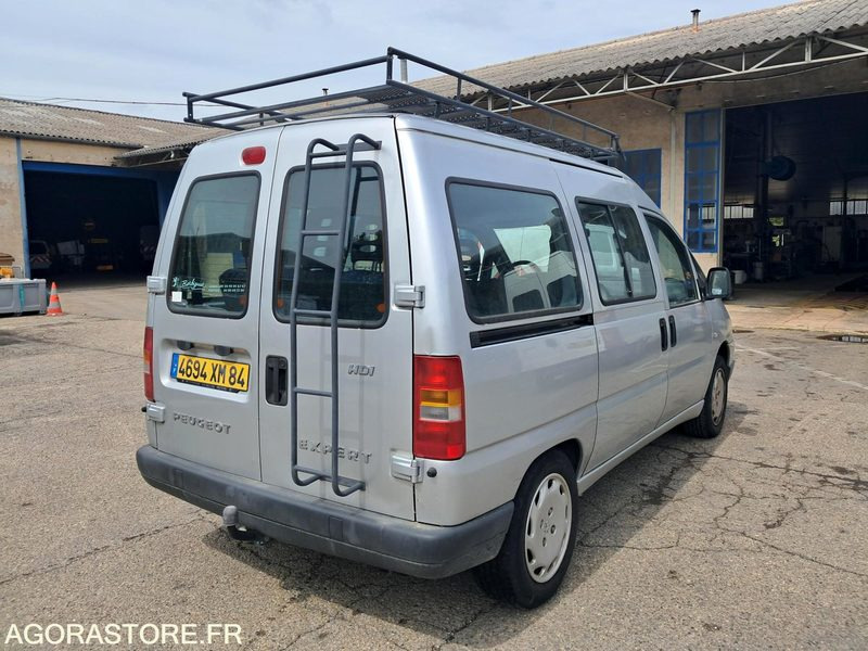 PEUGEOT EXPERT COMBI 8 PLACES - Minibus, Transport de personnes: photos 3 PEUGEOT EXPERT COMBI 8 PLACES - Minibus, Transport de personnes: photos 3
