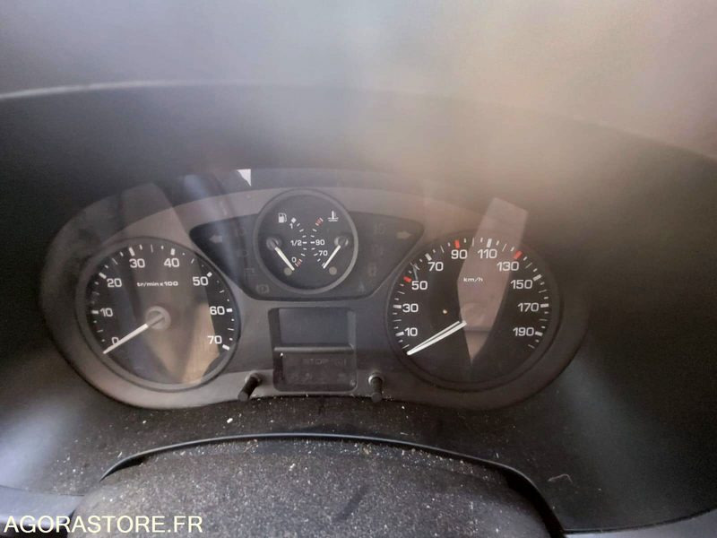 PEUGEOT | PARTNER | 2016 | 238298KM - Fourgonnette: photos 4 PEUGEOT | PARTNER | 2016 | 238298KM - Fourgonnette: photos 4