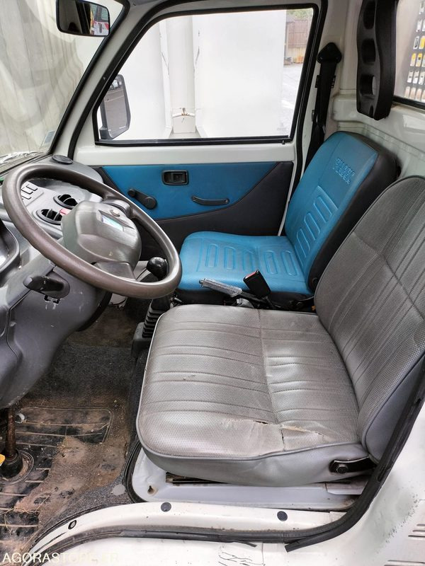 PIAGGIO PORTER - Utilitaire benne: photos 1 PIAGGIO PORTER - Utilitaire benne: photos 1