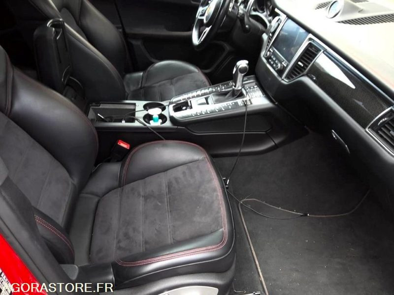 PORSCHE MACAN GTS 3.0 BI-TURBO 360 CH - 2019 - 49 732 KM - SUV: photos 2 PORSCHE MACAN GTS 3.0 BI-TURBO 360 CH - 2019 - 49 732 KM - SUV: photos 2