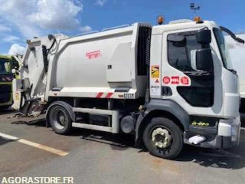 PORTEUR BOM 12T VOLVO GEESINK - 265230 km - 2010 (5095) - Benne à ordures ménagères: photos 1 PORTEUR BOM 12T VOLVO GEESINK - 265230 km - 2010 (5095) - Benne à ordures ménagères: photos 1