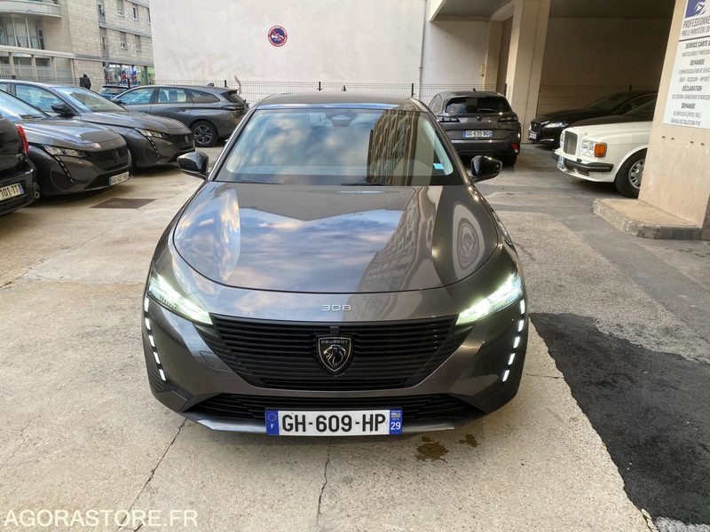 PRIX TTC PEUGEOT 308 III (P5) SW 1.5 BlueHDi 16V EAT8 S&S 130 Boîte automatique - Voiture break: photos 2 PRIX TTC PEUGEOT 308 III (P5) SW 1.5 BlueHDi 16V EAT8 S&S 130 Boîte automatique - Voiture break: photos 2