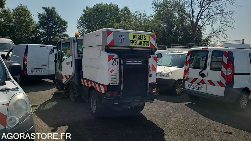 PRO 154 - CITYCAT 2020 - 47019KM - 2010 - Matériel de jardinage: photos 3 PRO 154 - CITYCAT 2020 - 47019KM - 2010 - Matériel de jardinage: photos 3