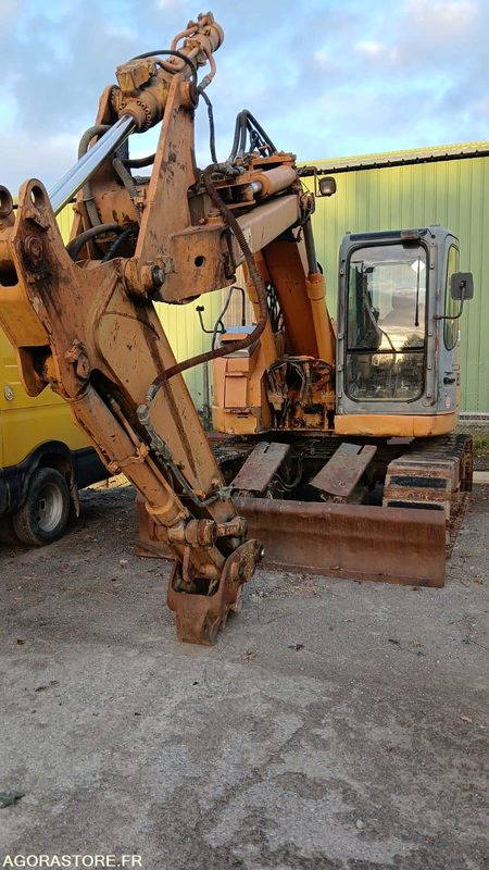 Pelle CX 135 SR - 2015 - 7000h BON ETAT - Pelle: photos 3 Pelle CX 135 SR - 2015 - 7000h BON ETAT - Pelle: photos 3