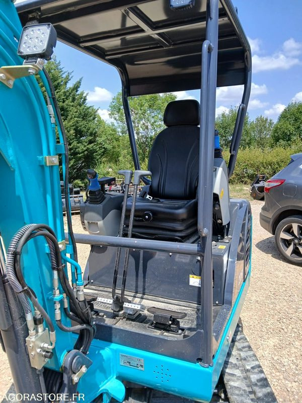 Pelle SUNWARD SWE20F canopy Neuve - Mini pelle: photos 1 Pelle SUNWARD SWE20F canopy Neuve - Mini pelle: photos 1