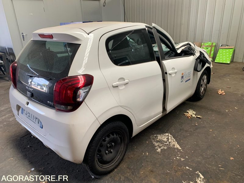 Peugeot 108 - 2019 - 33 967 kms - FJ 577 PV - Voiture: photos 5 Peugeot 108 - 2019 - 33 967 kms - FJ 577 PV - Voiture: photos 5