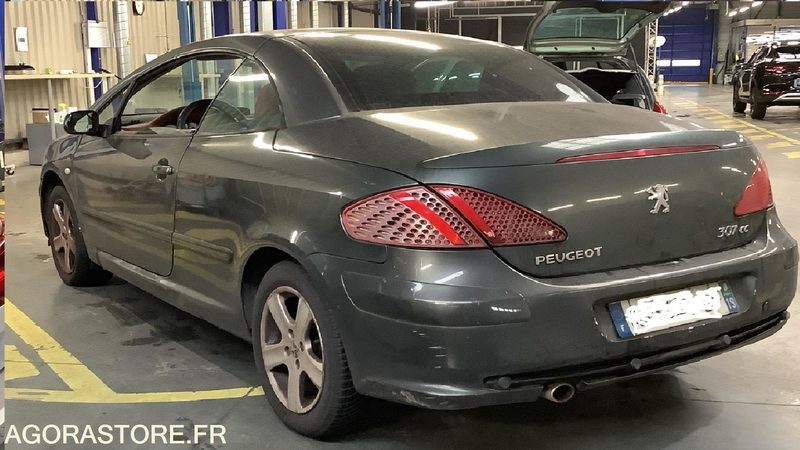 Peugeot 307 CC 2.0 16V - Cabriolet: photos 2 Peugeot 307 CC 2.0 16V - Cabriolet: photos 2