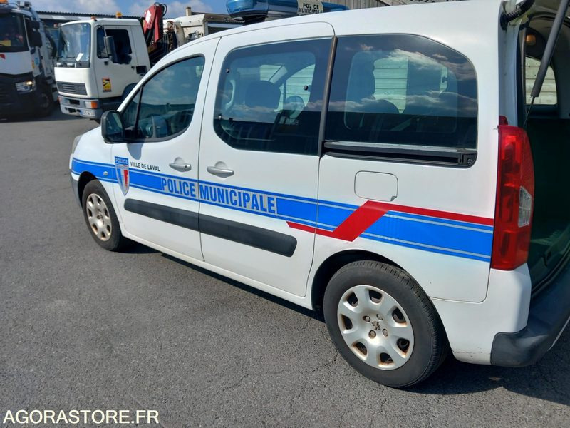 Peugeot Partner BL028QY - Fourgonnette: photos 1 Peugeot Partner BL028QY - Fourgonnette: photos 1