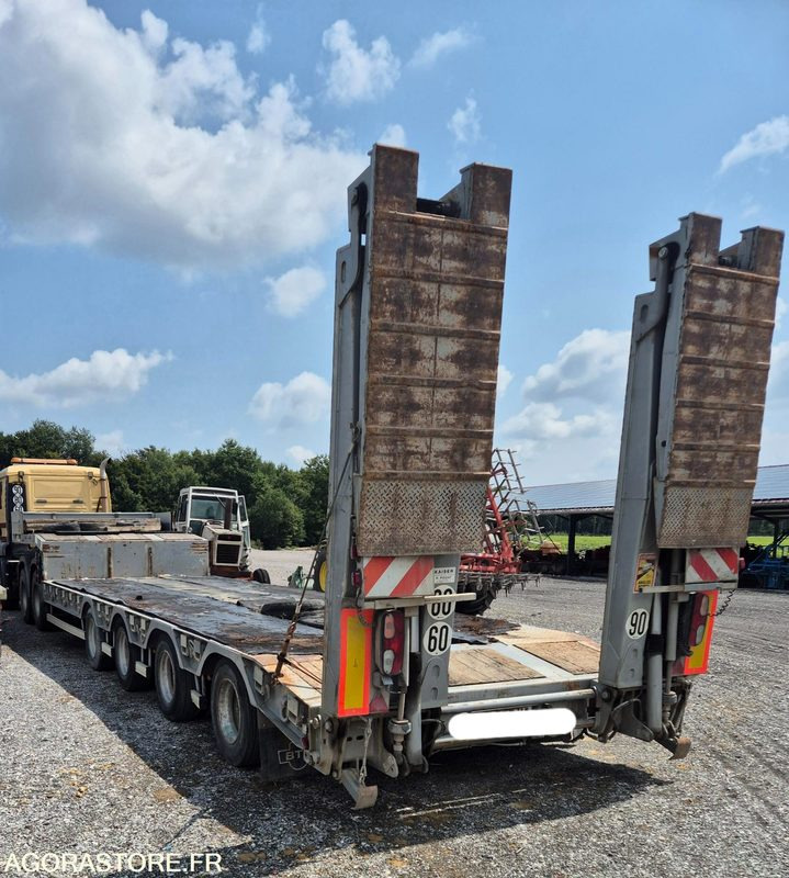 Porte engins 4 essieux - Remorque porte-engin surbaissée: photos 4 Porte engins 4 essieux - Remorque porte-engin surbaissée: photos 4