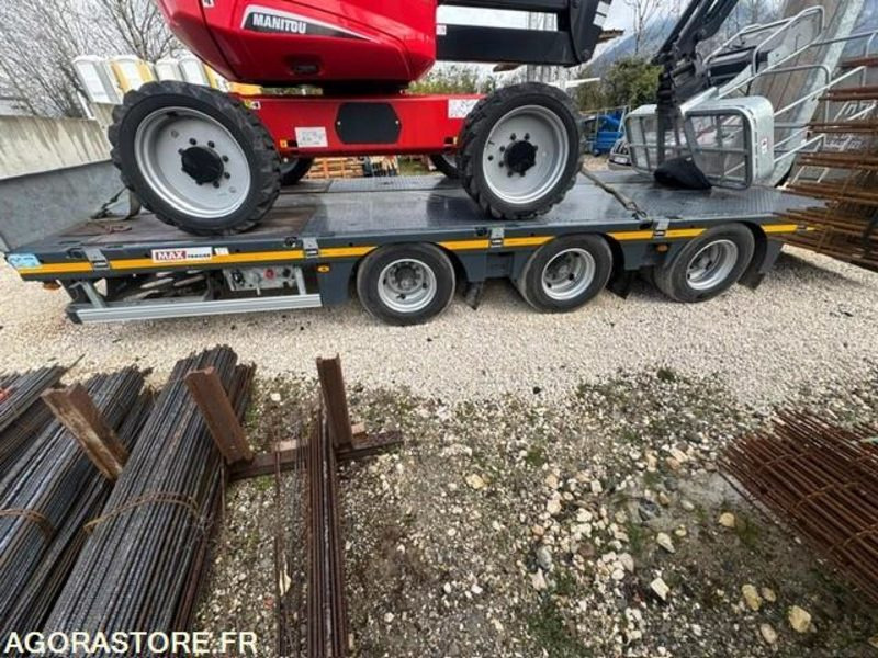 REMORQUE PORTE ENGIN 3 ESSIEUX CENTRAUX MAX TRAILER 2022 1500 KM - Remorque porte-engin surbaissée: photos 4 REMORQUE PORTE ENGIN 3 ESSIEUX CENTRAUX MAX TRAILER 2022 1500 KM - Remorque porte-engin surbaissée: photos 4