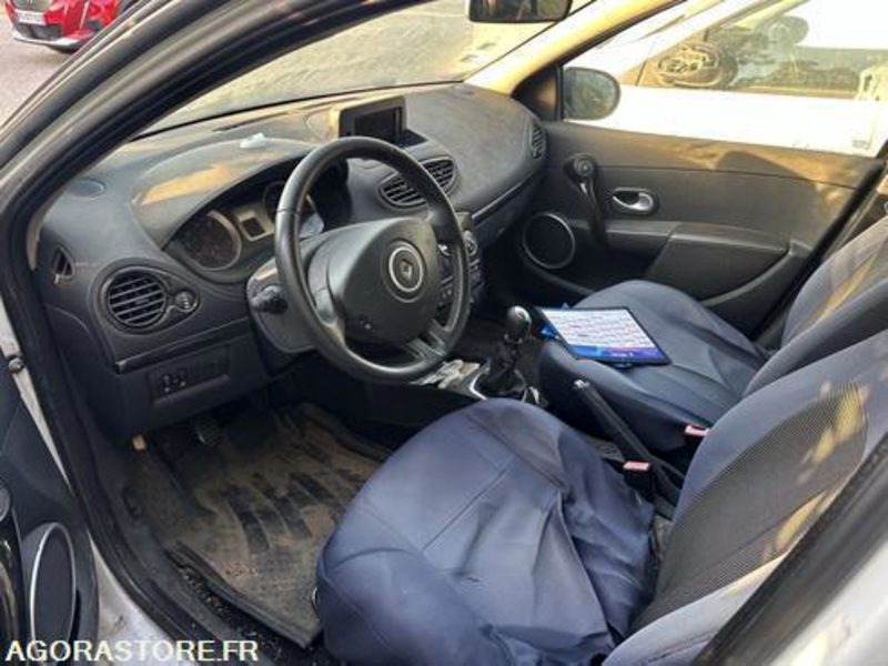 Voiture RENAULT CLIO - 2012 - 136676KM - CJ224LH: photos 14