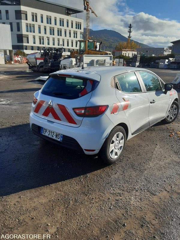 RENAULT CLIO Société - 2017 - 199 808 km / M22920 - Fourgonnette: photos 3 RENAULT CLIO Société - 2017 - 199 808 km / M22920 - Fourgonnette: photos 3
