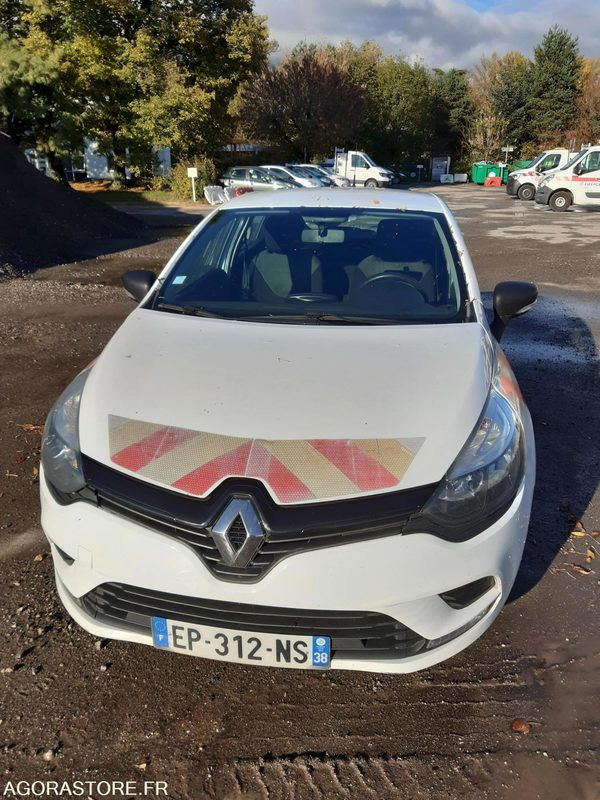 RENAULT CLIO Société - 2017 - 199 808 km / M22920 - Fourgonnette: photos 5 RENAULT CLIO Société - 2017 - 199 808 km / M22920 - Fourgonnette: photos 5
