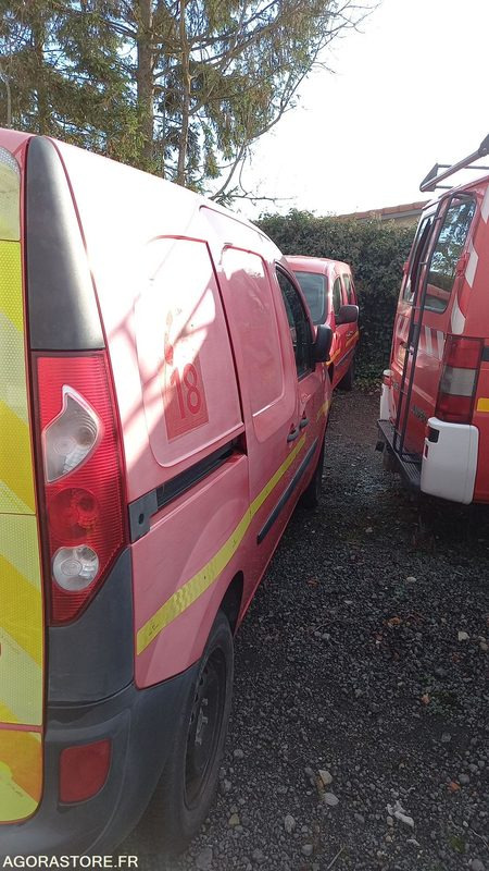 RENAULT - KANGOO - 2010 - 204978KM - AX498CA - Fourgonnette: photos 5 RENAULT - KANGOO - 2010 - 204978KM - AX498CA - Fourgonnette: photos 5