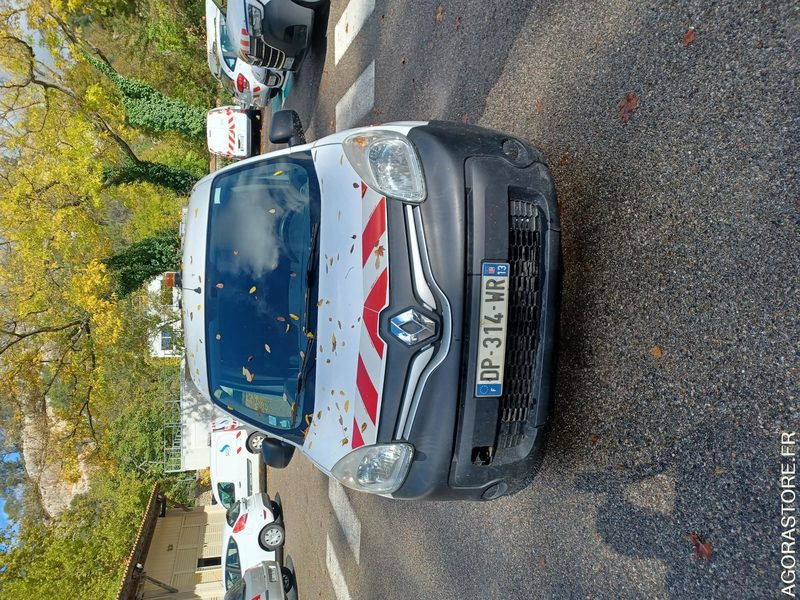 RENAULT KANGOO / REF SCP : 987 - Fourgon utilitaire: photos 1 RENAULT KANGOO / REF SCP : 987 - Fourgon utilitaire: photos 1