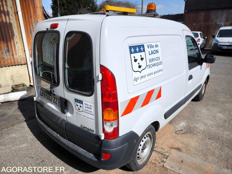 RENAULT KANGOO (vente pour pièces) 128937 kms 2009 - Fourgonnette: photos 5 RENAULT KANGOO (vente pour pièces) 128937 kms 2009 - Fourgonnette: photos 5