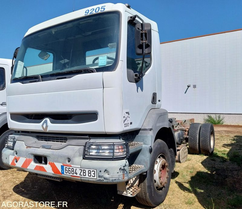 RENAULT KERAX 300-19 / 1998 / 252820 km - Châssis cabine: photos 2 RENAULT KERAX 300-19 / 1998 / 252820 km - Châssis cabine: photos 2
