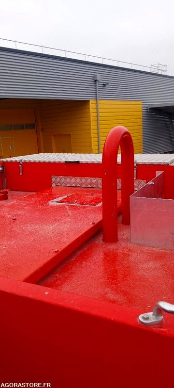 RENAULT M210 4X4 - Camion de pompier: photos 4 RENAULT M210 4X4 - Camion de pompier: photos 4