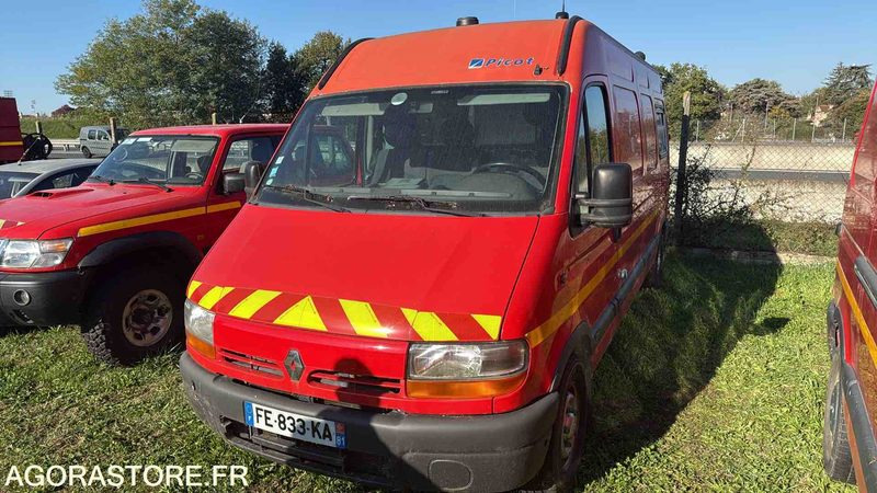 RENAULT MASTER - 1999 - 152532KM - Fourgon utilitaire: photos 2 RENAULT MASTER - 1999 - 152532KM - Fourgon utilitaire: photos 2