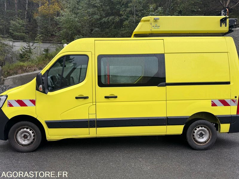 RENAULT - MASTER - 2021 - 521 405 Kms - Fourgon utilitaire: photos 5 RENAULT - MASTER - 2021 - 521 405 Kms - Fourgon utilitaire: photos 5