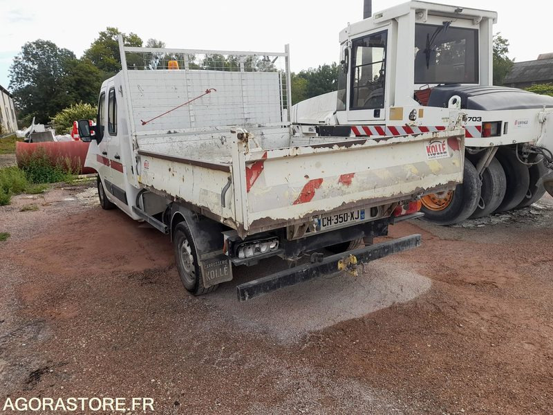 RENAULT MASTER 3T5 DOUBLE CABINE BENNE (Accidenté) - 2012 / 270 944 KM - Fourgon utilitaire: photos 2 RENAULT MASTER 3T5 DOUBLE CABINE BENNE (Accidenté) - 2012 / 270 944 KM - Fourgon utilitaire: photos 2