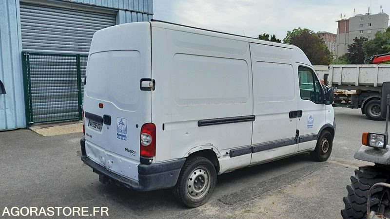 RENAULT MASTER 79850KMS DE 2009 AVEC 79850KM NON ROULANT - Fourgon utilitaire: photos 5 RENAULT MASTER 79850KMS DE 2009 AVEC 79850KM NON ROULANT - Fourgon utilitaire: photos 5