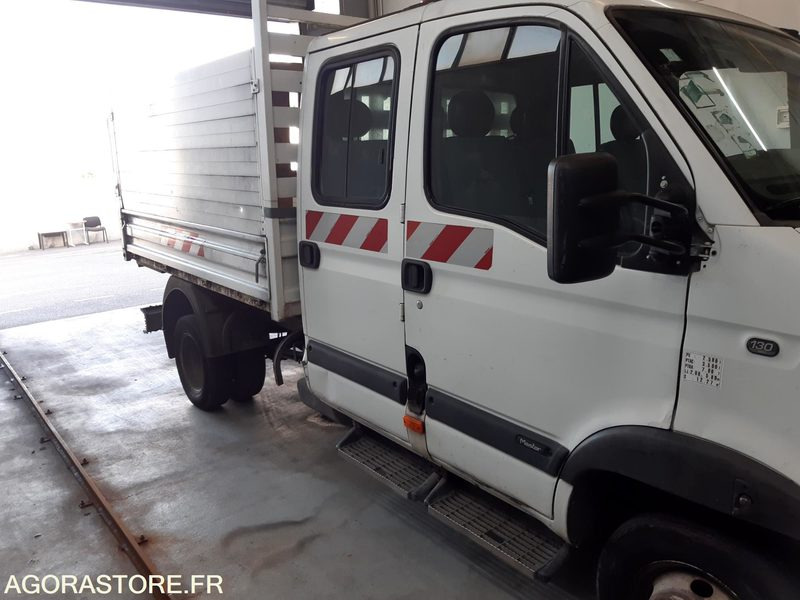 RENAULT MASTER BENNE DANS L'ETAT - Utilitaire benne: photos 3 RENAULT MASTER BENNE DANS L'ETAT - Utilitaire benne: photos 3