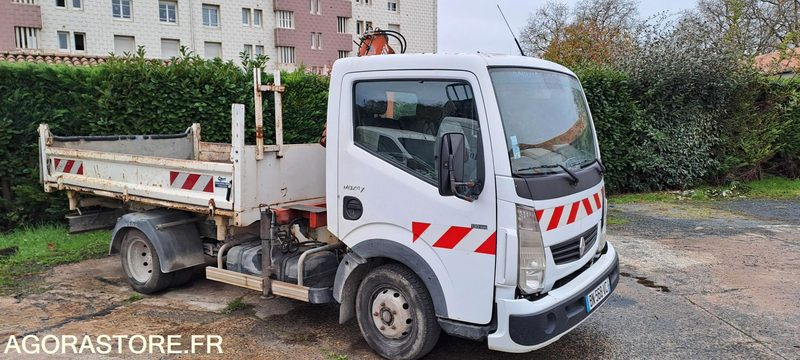 RENAULT MAXITY BENNE GRUE - 116352km - 2008 - CT OK - Utilitaire benne: photos 2 RENAULT MAXITY BENNE GRUE - 116352km - 2008 - CT OK - Utilitaire benne: photos 2