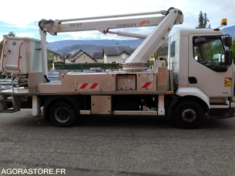 RENAULT MIDLUM 190 NACELLE - Camion avec nacelle: photos 3 RENAULT MIDLUM 190 NACELLE - Camion avec nacelle: photos 3