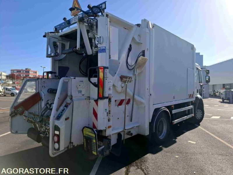 RENAULT MIDLUM 270 BOM 12.80m3 SEMAT CARGOPAC II V.E - 2011/159344 KM (BY039HX) - Benne à ordures ménagères: photos 1 RENAULT MIDLUM 270 BOM 12.80m3 SEMAT CARGOPAC II V.E - 2011/159344 KM (BY039HX) - Benne à ordures ménagères: photos 1