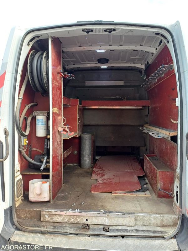 RENAULT Master - 2013 - 222034kms - CS648NS (P1509966) - Fourgon utilitaire: photos 5 RENAULT Master - 2013 - 222034kms - CS648NS (P1509966) - Fourgon utilitaire: photos 5