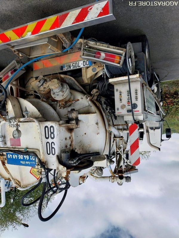 RENAULT Midlum 13T 220CV HUWER 2005 (280 000Km) ROULANT EXPORT UNIQUEMENT - Camion hydrocureur: photos 5 RENAULT Midlum 13T 220CV HUWER 2005 (280 000Km) ROULANT EXPORT UNIQUEMENT - Camion hydrocureur: photos 5