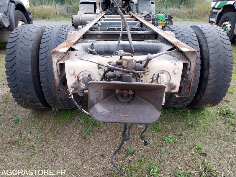 RENAULT PREMIUM 370-19 / 2007 / 371820 km - Châssis cabine: photos 4 RENAULT PREMIUM 370-19 / 2007 / 371820 km - Châssis cabine: photos 4