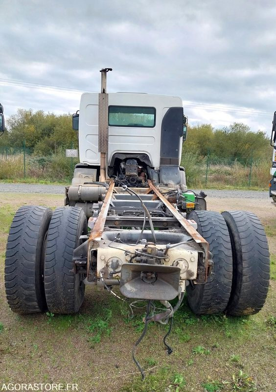 RENAULT PREMIUM 370-19 / 2007 / 371820 km - Châssis cabine: photos 3 RENAULT PREMIUM 370-19 / 2007 / 371820 km - Châssis cabine: photos 3