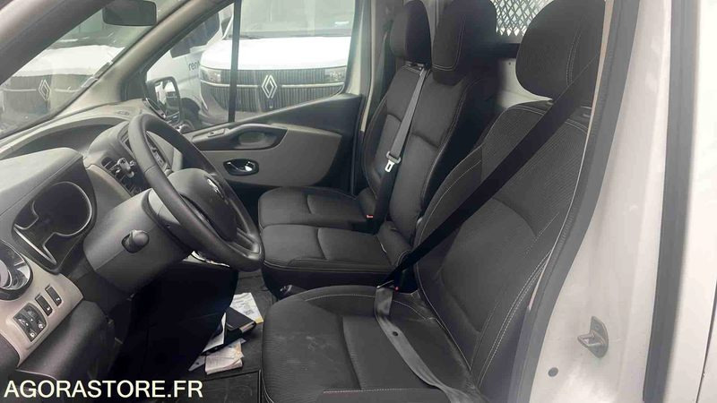 RENAULT TRAFIC - 2016 - 100335KM - ED409LN - Fourgon utilitaire: photos 5 RENAULT TRAFIC - 2016 - 100335KM - ED409LN - Fourgon utilitaire: photos 5