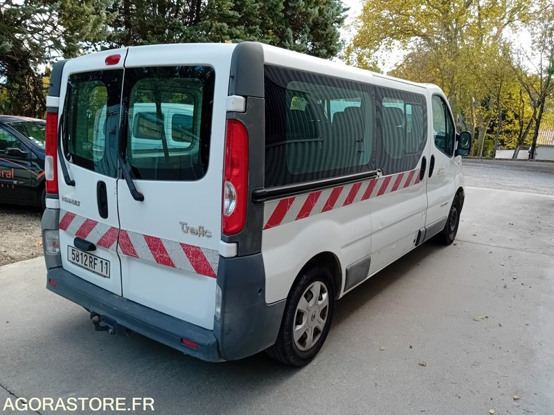 RENAULT TRAFIC DCI 115 L2H2 VP 9 places - Minibus, Transport de personnes: photos 3 RENAULT TRAFIC DCI 115 L2H2 VP 9 places - Minibus, Transport de personnes: photos 3