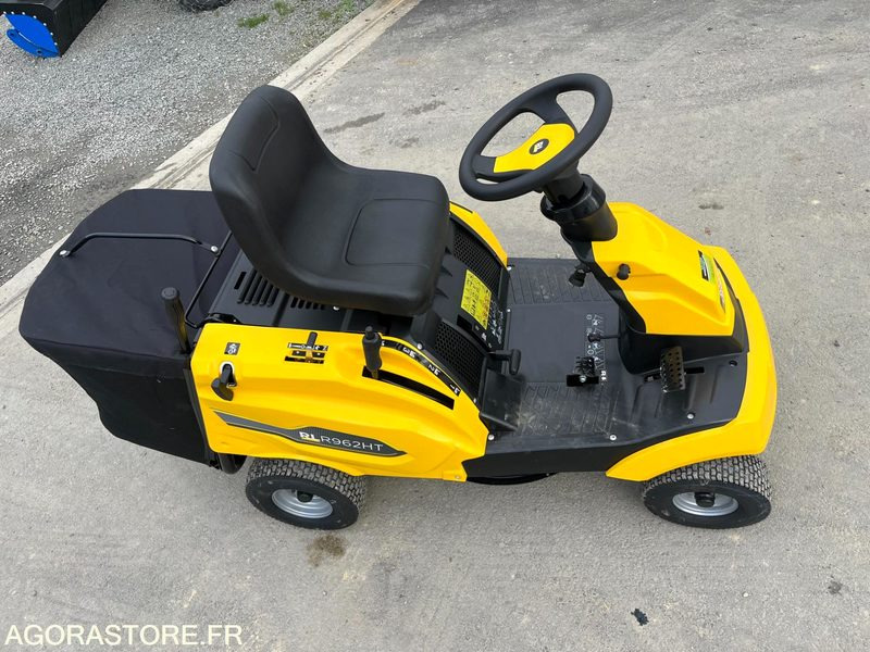 RIDER Tracteur tondeuse ROQUES ET LECOEUR RLR962 NEUF Ramassage arrière - Motofaucheuse: photos 5 RIDER Tracteur tondeuse ROQUES ET LECOEUR RLR962 NEUF Ramassage arrière - Motofaucheuse: photos 5