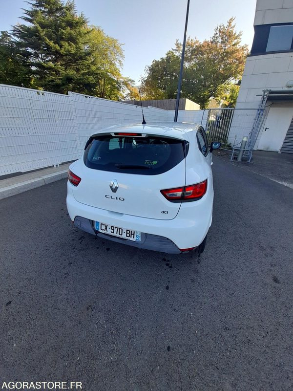 Renault - Clio - 2013 - 158535KM - Voiture: photos 3 Renault - Clio - 2013 - 158535KM - Voiture: photos 3
