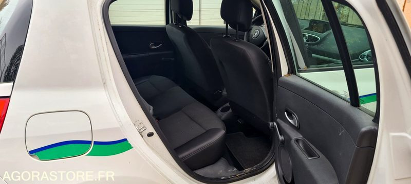 Voiture Renault Clio 3 1.5DCI: photos 7