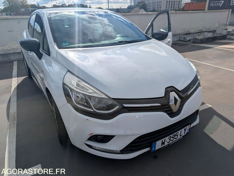 Renault Clio IV Limited TCe 90 – 2017 – Très bien équipée – Excellent état - Voiture: photos 2 Renault Clio IV Limited TCe 90 – 2017 – Très bien équipée – Excellent état - Voiture: photos 2