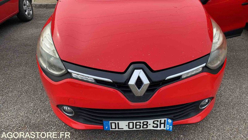 Renault Clio dci 90 business - 13/11/2014 - Voiture: photos 3 Renault Clio dci 90 business - 13/11/2014 - Voiture: photos 3