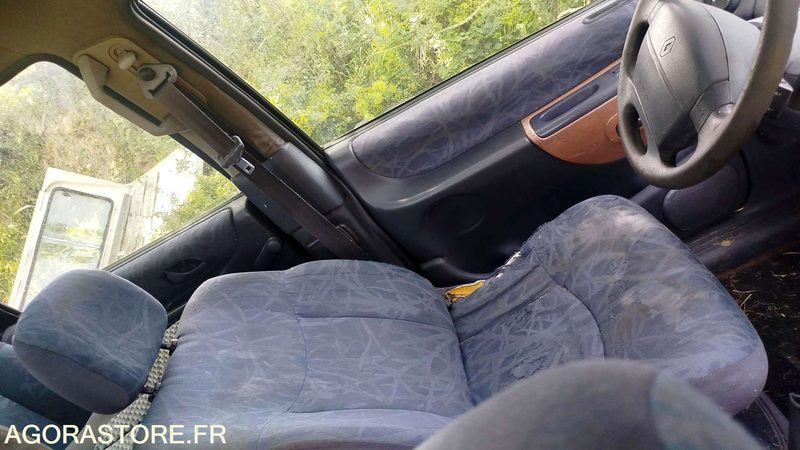 Voiture Renault Espace - 1998: photos 10
