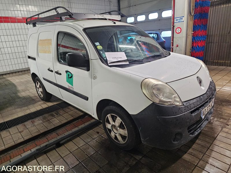 Renault Kangoo - 2009 - 39018kms - AD 375 AP - Fourgonnette: photos 2 Renault Kangoo - 2009 - 39018kms - AD 375 AP - Fourgonnette: photos 2